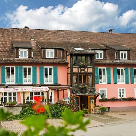 Gasthaus-Pension Zum Kreuz Stuhlingen Dış mekan fotoğraf