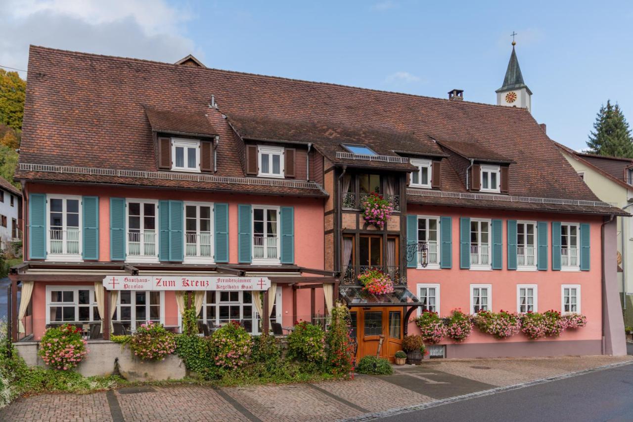 Gasthaus-Pension Zum Kreuz Stuhlingen Dış mekan fotoğraf